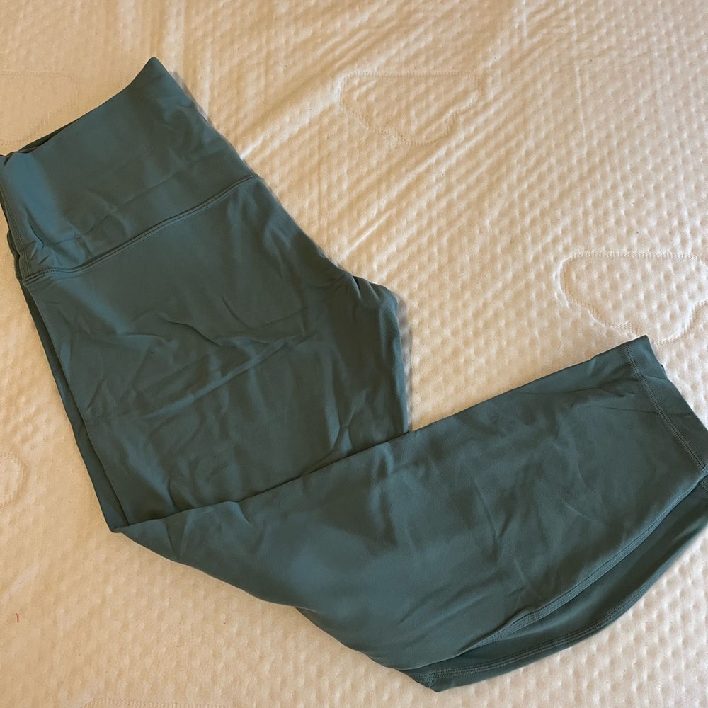 GUC Lululemon Align Leggings